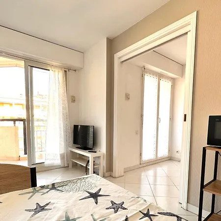 Bright Flat In The Center Of * Mentona