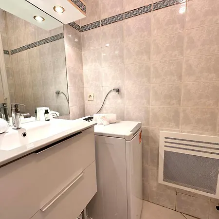 Apartament Bright Flat In The Center Of