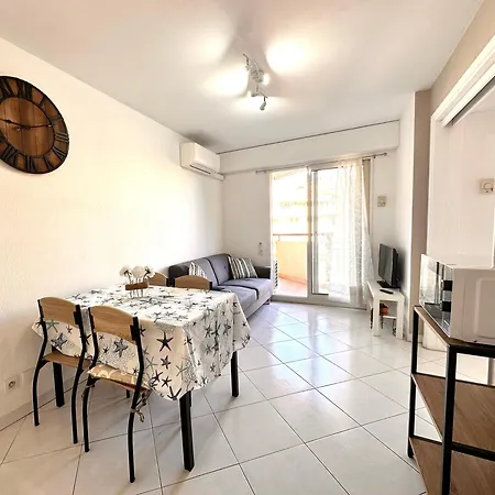 Bright Flat In The Center Of * Mentona